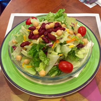 Saddle Brook Diner - Mixed green salad with beans - Diners Near Me - Saddle Brook, New Jersey Saddle Brook Diner - Mixed green salad with beans - Diners Near Me - Saddle Brook, New Jersey