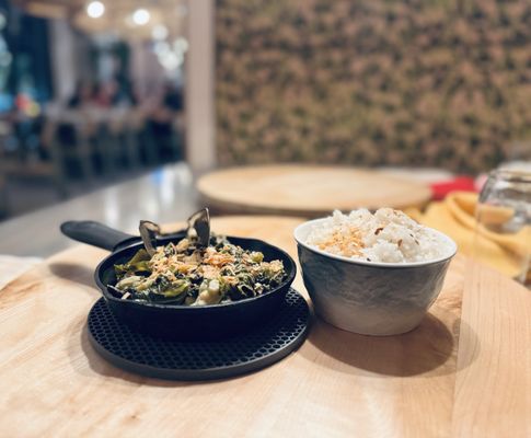 Magna Kainan by null