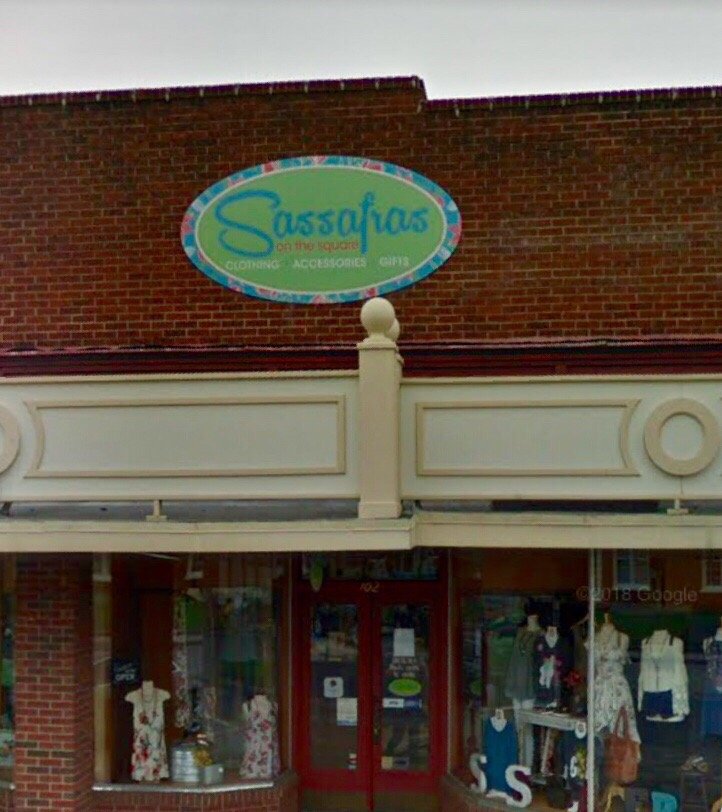 Sassafras On The Square Logo