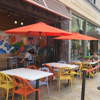 Banzai Burger - Outside - Burgers Near Me - Honolulu, Hawaii