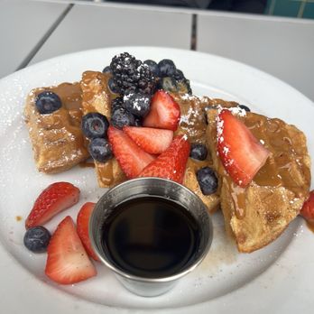 Bloom - Churro Waffle - American Near Me - Santa Clara, California