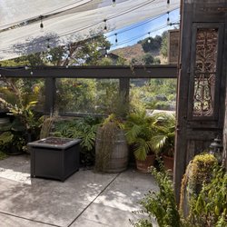 The Inn at Zaca Creek - Tavern garden entry (check in)