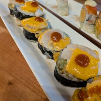 Blowfish Sushi & Ramen - Creamy Scallop - Sushi Bars Near Me - Northfield, Illinois