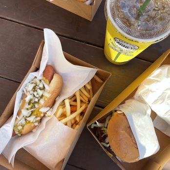 Carneys - Burgers Near Me - Studio City, California Carneys - Burgers Near Me - Studio City, California