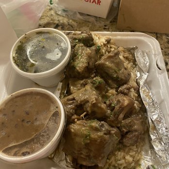 Mamma Lou’s - Oxtails, greens, blackeyed Black Eye Peas - Soul Food Near Me - Windcrest, Texas Mamma Lou’s - Oxtails, greens, blackeyed Black Eye Peas - Soul Food Near Me - Windcrest, Texas