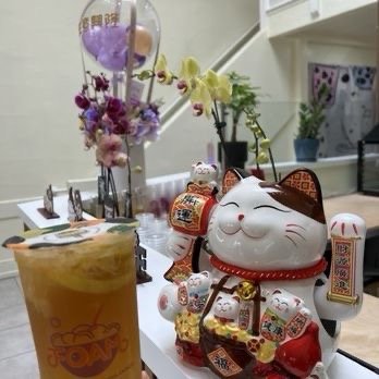 Foam Tea House & Cafe by null