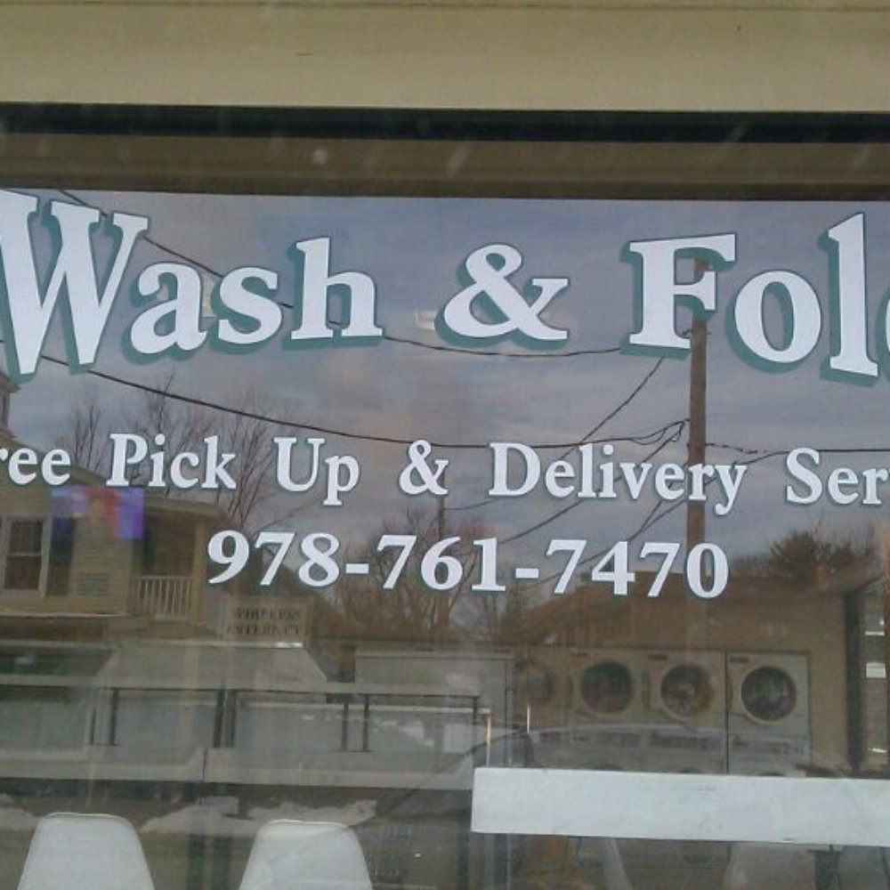 Front of store open 24 hrs a day Front of store open 24 hrs a day