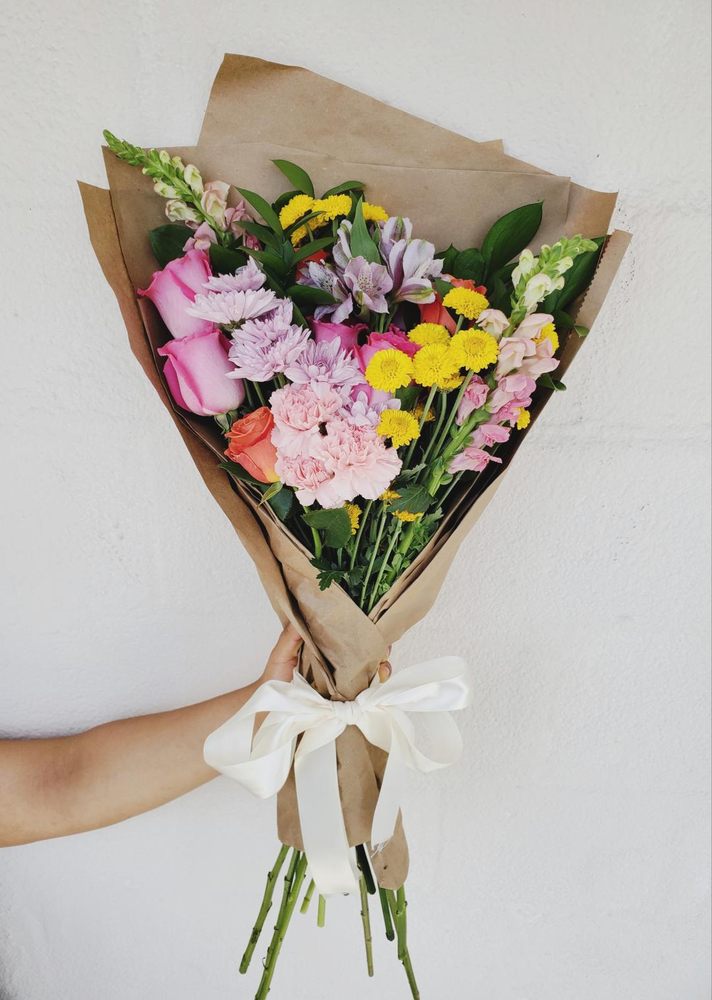 MARYLAND FLORALS Updated September 2024 19 Photos 3340 Galena Dr