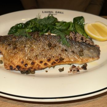 Laurel Grill - Sea bass - American Near Me - Culver City, California Laurel Grill - Sea bass - American Near Me - Culver City, California