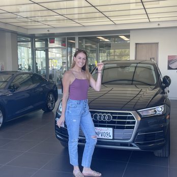 Audi Valencia - Car Dealers Near Me - Valencia, California