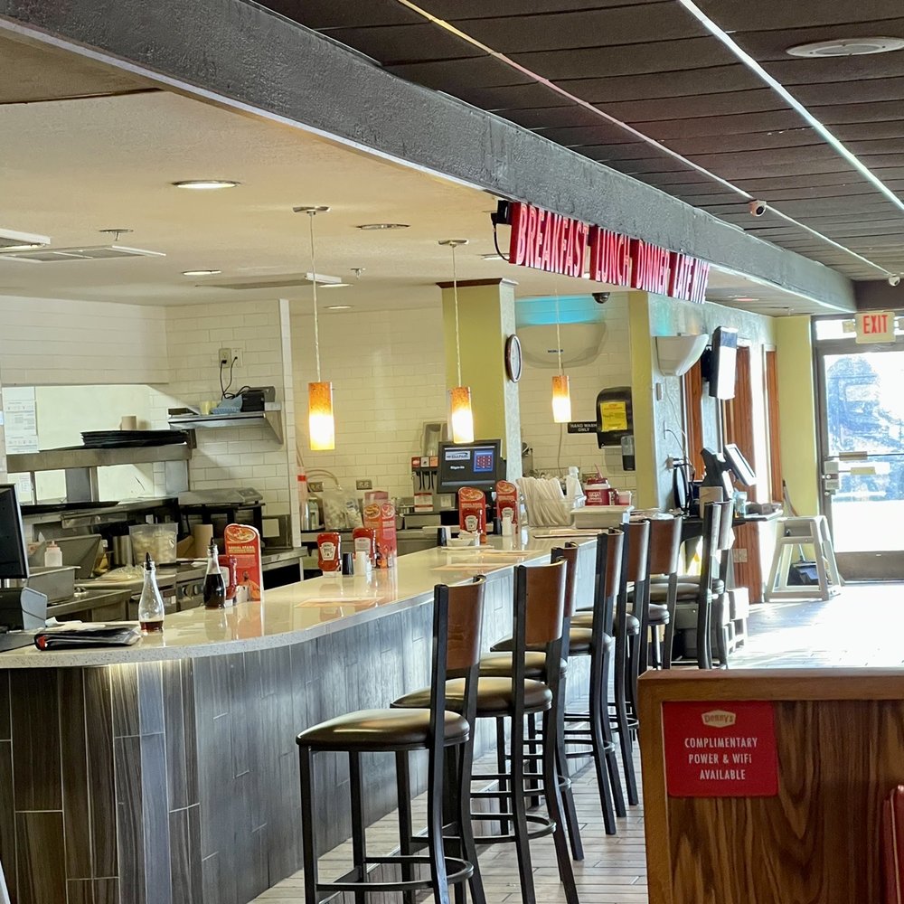 Denny's - Inside bar area - American Near Me - Gulfport, Mississippi Denny's - Inside bar area - American Near Me - Gulfport, Mississippi