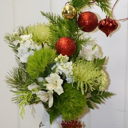 Bouquets and More - The Grinch Bouquet