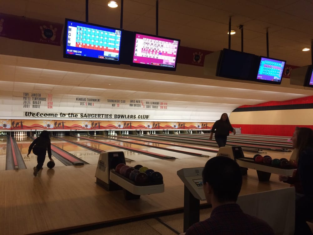 BOWLERS CLUB Updated September 2024 Simmons Plz, Saugerties, New