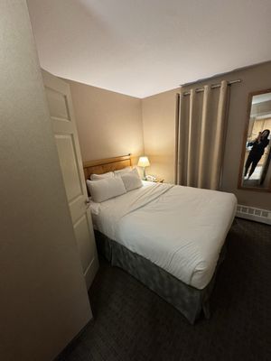 Banff Rocky Mountain Resort by null
