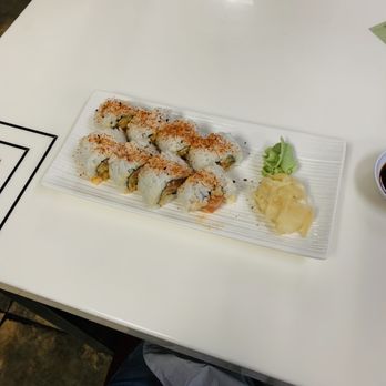 Fresh Sushi Pho - Spicy Salmon Roll :) - Sushi Bars Near Me - Tucson, Arizona Fresh Sushi Pho - Spicy Salmon Roll :) - Sushi Bars Near Me - Tucson, Arizona