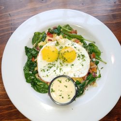 Come in and try our polenta del sol, 2 eggs
Any style, seared spinach and tomatoes,
Side of house hollandaise sauce!!