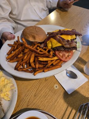 Zeke's Eatin' Place by null