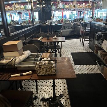 Meet in Paris - French Near Me - Culver City, California