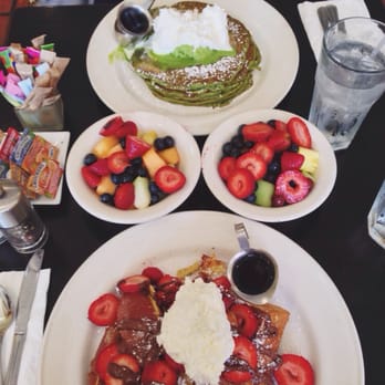 Bea Bea's - Coffee & Tea Near Me - Burbank, California Bea Bea's - Coffee & Tea Near Me - Burbank, California