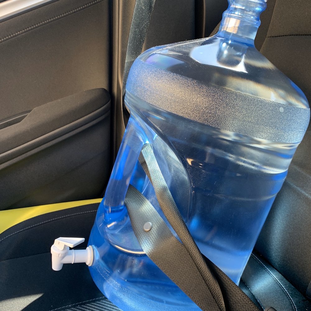 Aqualand Water Store - Excellent customer service! He loaded it up in my car - Water Stores Near Me - Glendale, California Aqualand Water Store - Excellent customer service! He loaded it up in my car - Water Stores Near Me - Glendale, California