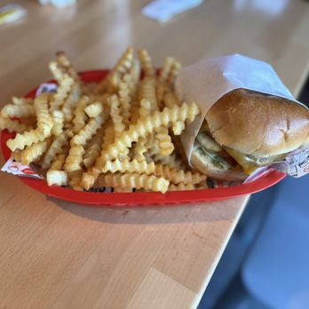 iniBurger - Americano w/ Fries - Burgers Near Me - Campbell, California iniBurger - Americano w/ Fries - Burgers Near Me - Campbell, California