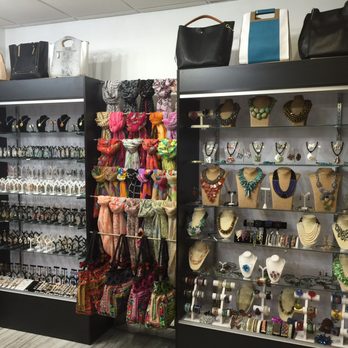 Ananda Chicago - Accessories Near Me - Chicago, Illinois