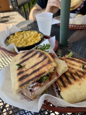 Caffè Far Bella by null