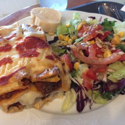 Sandys - Lasagna Dinner