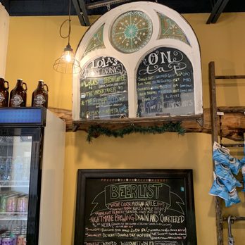 Lola's Coffee + Bar - Coffee & Tea Near Me - Cincinnati, Ohio