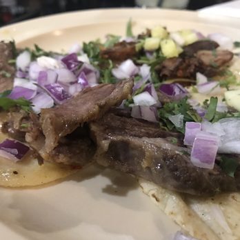 Los Carboncitos - Tacos, dos lengua y uno al pastor - Tacos Near Me - Denver, Colorado Los Carboncitos - Tacos, dos lengua y uno al pastor - Tacos Near Me - Denver, Colorado