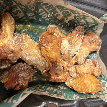 Wingstop - Garlic Parmesan wings - Chicken Wings Near Me - Pembroke Pines, Florida Wingstop - Garlic Parmesan wings - Chicken Wings Near Me - Pembroke Pines, Florida