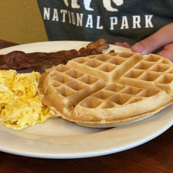 Joe's Diner - Waffle breakfast - Breakfast & Brunch Near Me - Los Angeles, California Joe's Diner - Waffle breakfast - Breakfast & Brunch Near Me - Los Angeles, California