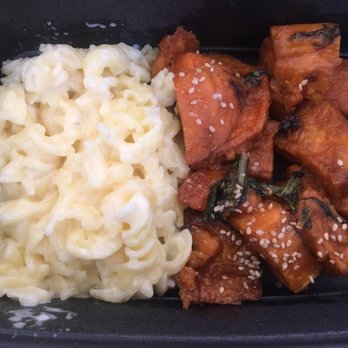 Flower Child - Gluten free Mac n cheese with sweet potatoes - Salad Near Me - Del Mar, California Flower Child - Gluten free Mac n cheese with sweet potatoes - Salad Near Me - Del Mar, California