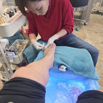 Top Lee Nails & Spa - Getting a wonderful pedicure ... - Nail Salons Near Me - Las Vegas, Nevada Top Lee Nails & Spa - Getting a wonderful pedicure ... - Nail Salons Near Me - Las Vegas, Nevada