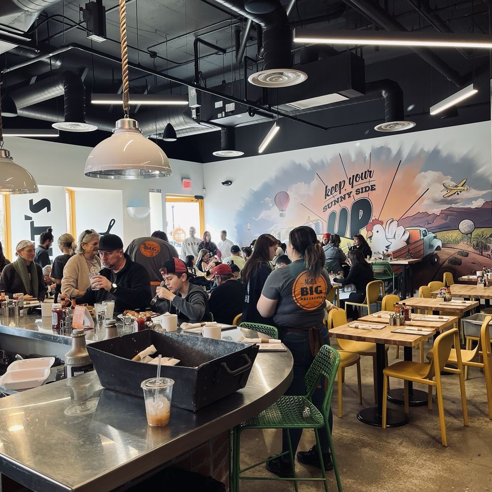 Matt's Big Breakfast Gilbert - Main dining room. - Breakfast & Brunch Near Me - Gilbert, Arizona