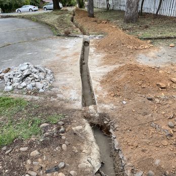 Big D's Plumbing - a crack in the ground - Plumbing Near Me Big D's Plumbing - a crack in the ground - Plumbing Near Me
