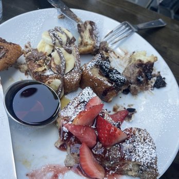 H Cafe - Xtra Stuffed French Toast Sampler - Breakfast & Brunch Near Me - Los Angeles, California