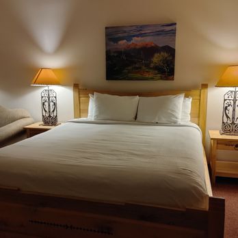 Inn at Eagle Mountain - King room - Hotels Near Me - Fountain Hills, Arizona Inn at Eagle Mountain - King room - Hotels Near Me - Fountain Hills, Arizona