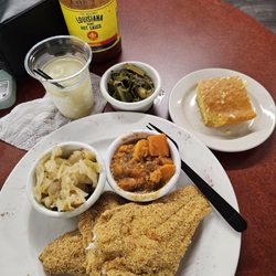Bistro i35 Eatery and Lounge - Fried fish, yams, cabbage, collard greens and cornbread