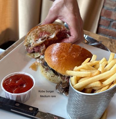 Barnwood Grill by null