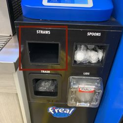 QuickChek - Empty straws compartment
