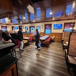 The Roasthouse Pub - Seating area
