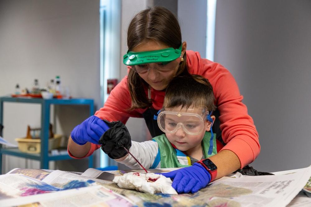 Cincinnati Country Day School - childcare center in Cincinnati, OH