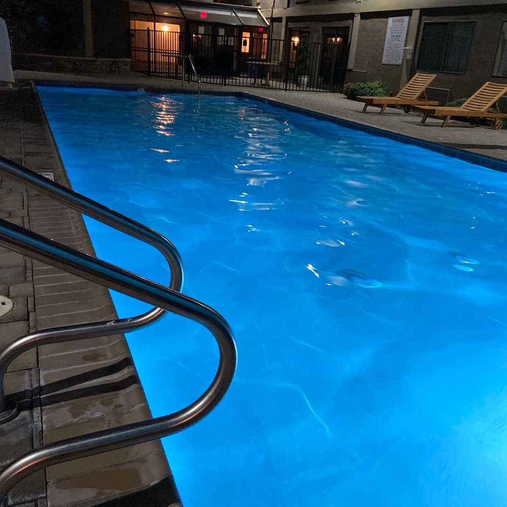Maple Tree Inn - Swimming pool - Hotels Near Me - Sunnyvale, California Maple Tree Inn - Swimming pool - Hotels Near Me - Sunnyvale, California