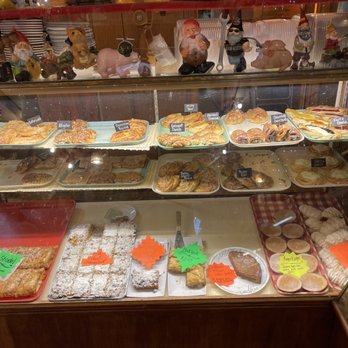 Heidelberg Haus - Pastries - Bakeries Near Me - Indianapolis, Indiana Heidelberg Haus - Pastries - Bakeries Near Me - Indianapolis, Indiana