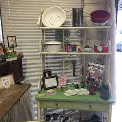 Uptown Vintage & Shabby - Sneek Peeks!