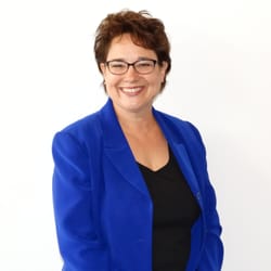 Beth Kellerman - Insurance - We Make Your Insurance Puzzle Easy!