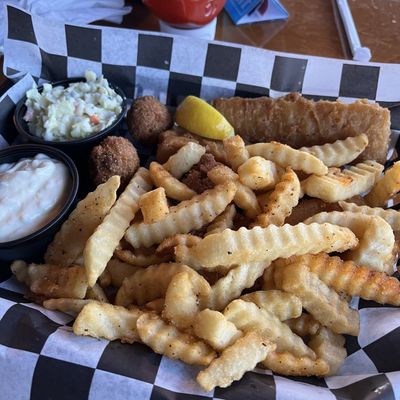 Shipwreck Cove by null