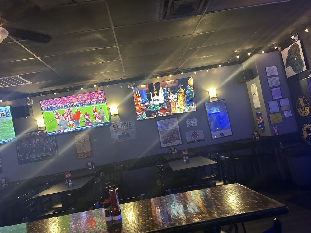 Island Bar & Grill Surfside