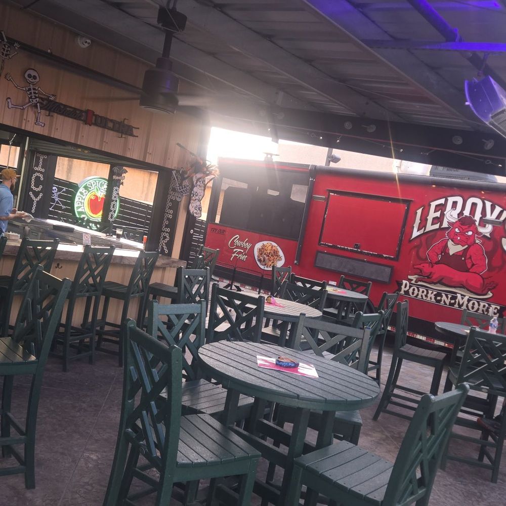 Oasis Eateries - Patio and bar. Leroy's BBQ is not currently open, working some licensing stuff, open soon. - Food Trucks Near Me - Lake Havasu City, Arizona Oasis Eateries - Patio and bar. Leroy's BBQ is not currently open, working some licensing stuff, open soon. - Food Trucks Near Me - Lake Havasu City, Arizona